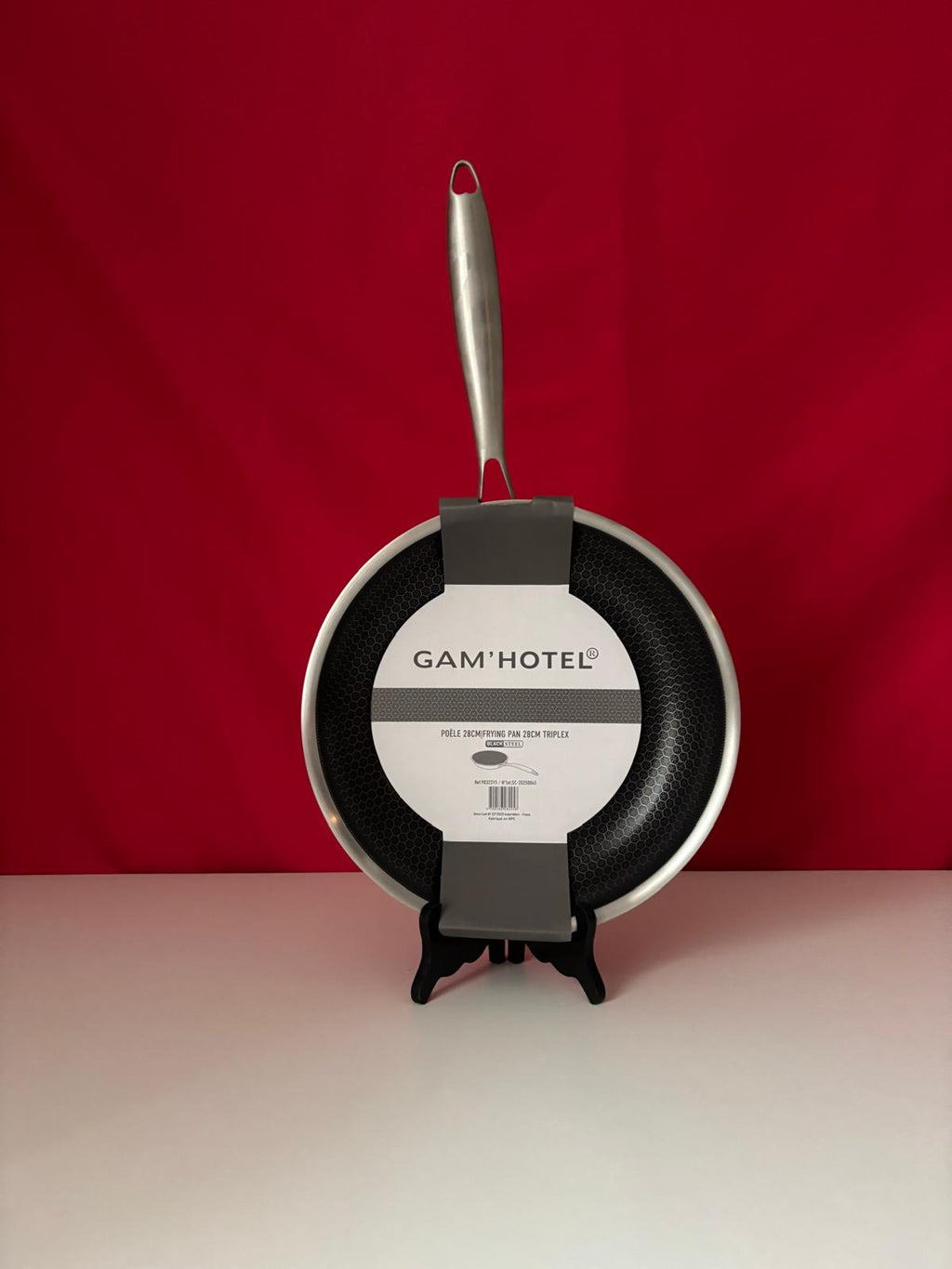 Poêle GAM HOTEL triplex black cube 28cm